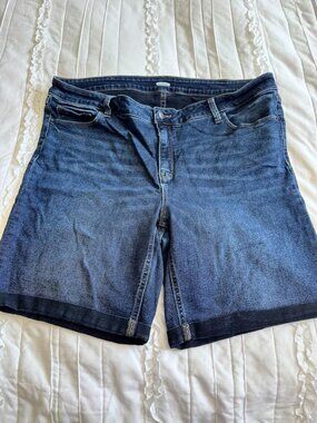 Old Navy Womens Plus Size 24 Cuffed Denim Shorts